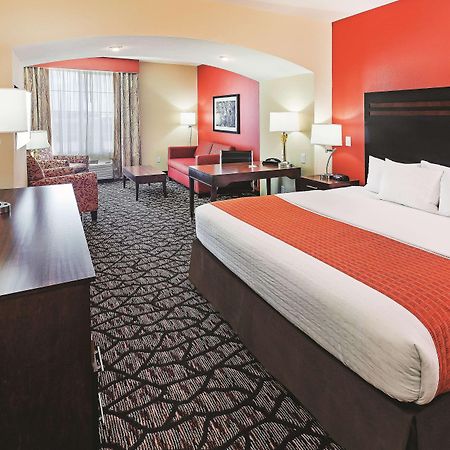 La Quinta By Wyndham Pecos Hotel Buitenkant foto